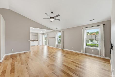 229 El Dorado Trail Fort Wayne IN 46825