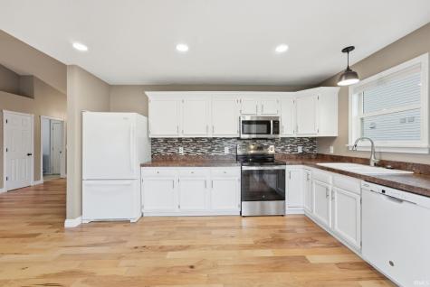 229 El Dorado Trail Fort Wayne IN 46825