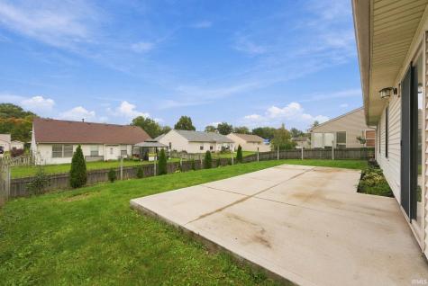 229 El Dorado Trail Fort Wayne IN 46825