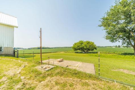 5943 N Wilbur Wright Road Mooreland IN 47360