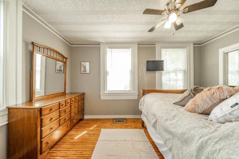 5943 N Wilbur Wright Road Mooreland IN 47360