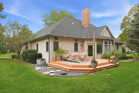 1916 S Woodfield Trail Warsaw IN 46580