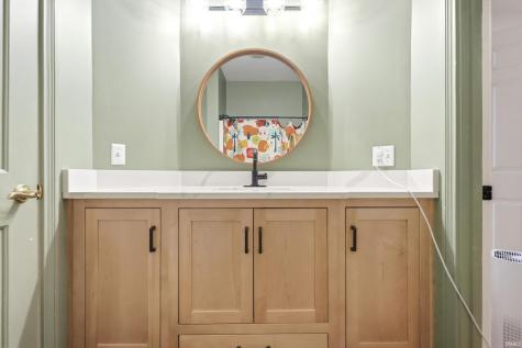 1916 S Woodfield Trail Warsaw IN 46580