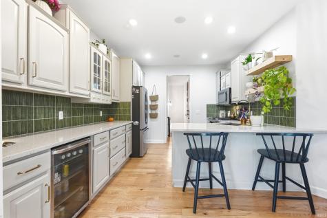 1916 S Woodfield Trail Warsaw IN 46580