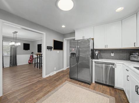 1907 Rollett Lane Evansville IN 47712