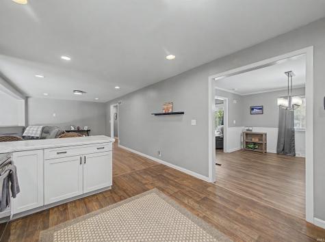 1907 Rollett Lane Evansville IN 47712