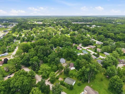 4078 N Brookwood Drive Bloomington IN 47404