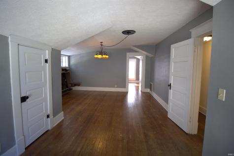 703 E Jackson Street Attica IN 47918