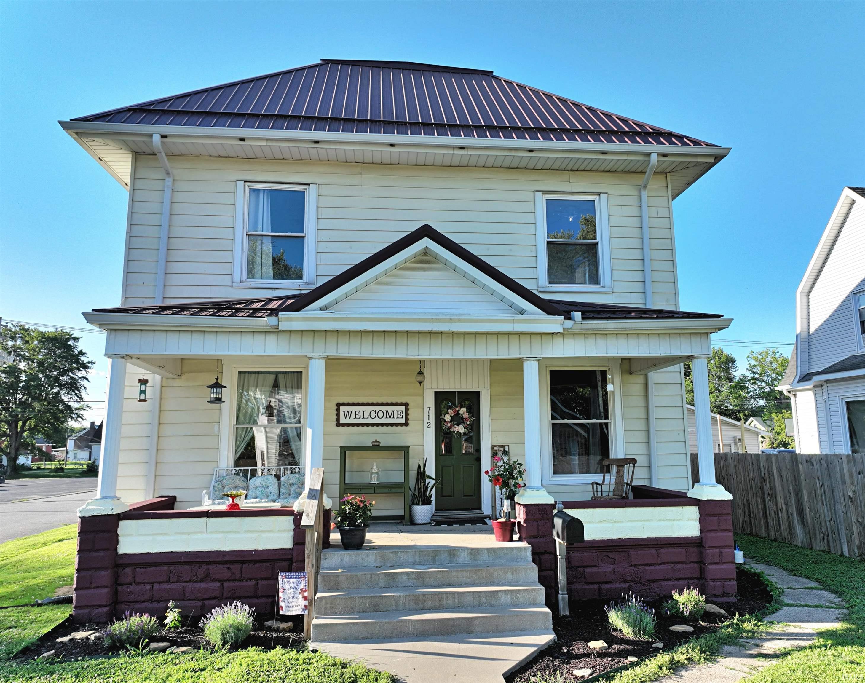 712 W Main Street Washington IN 47501