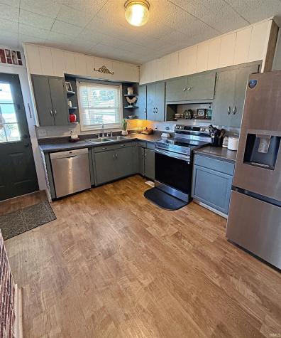 712 W Main Street Washington IN 47501