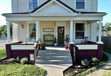 712 W Main Street Washington IN 47501