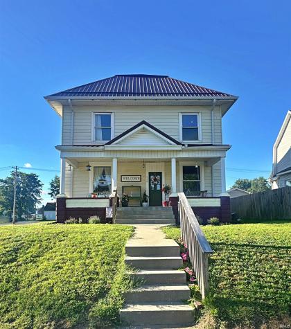 712 W Main Street Washington IN 47501