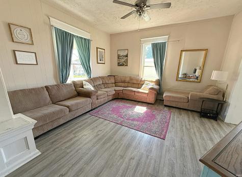 712 W Main Street Washington IN 47501