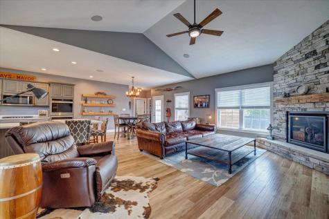 594 E Lavender Court Ellettsville IN 47429