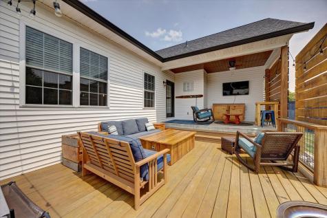 594 E Lavender Court Ellettsville IN 47429