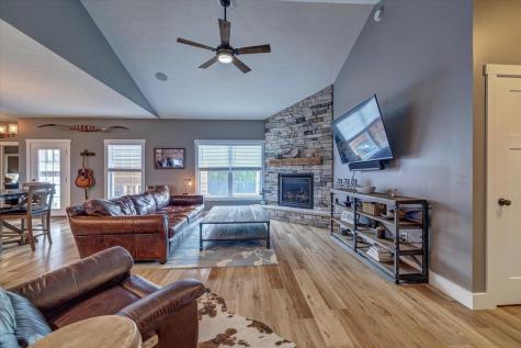 594 E Lavender Court Ellettsville IN 47429