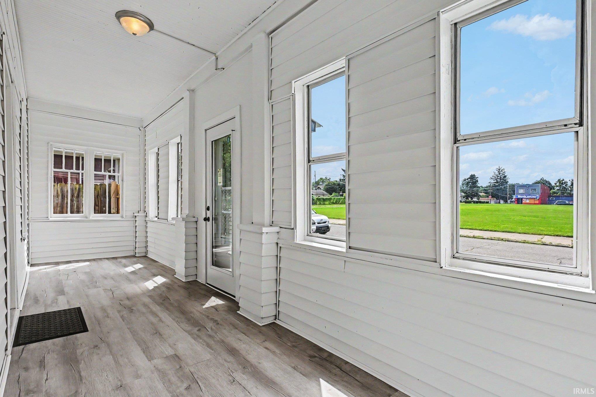 1628 Catalpa Avenue South Bend IN 46613