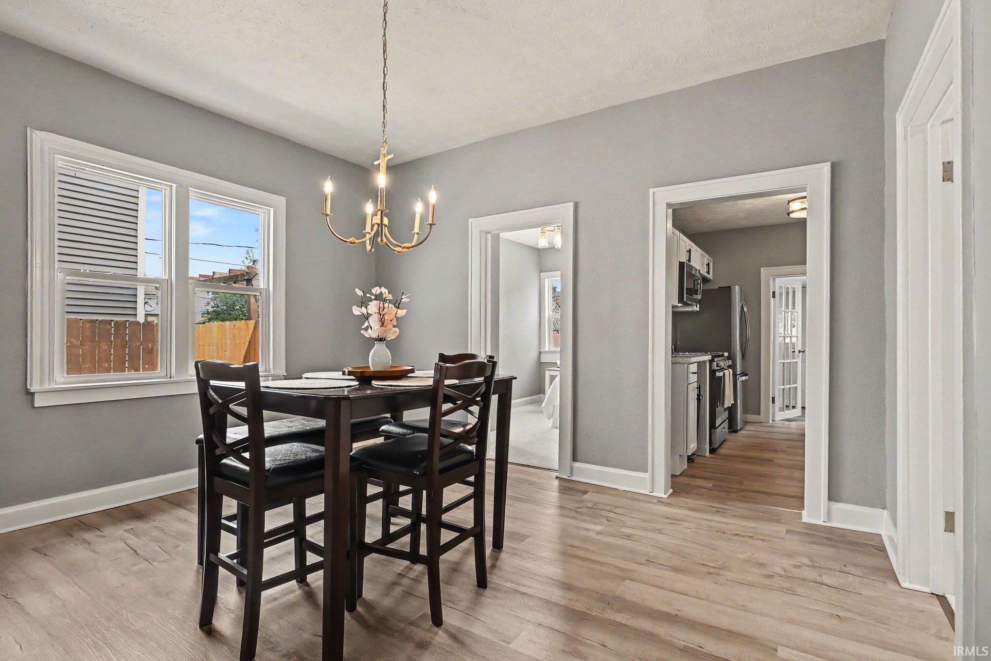 1628 Catalpa Avenue South Bend IN 46613
