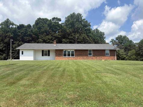 5381 S State Road 162 Road Huntingburg IN 47542