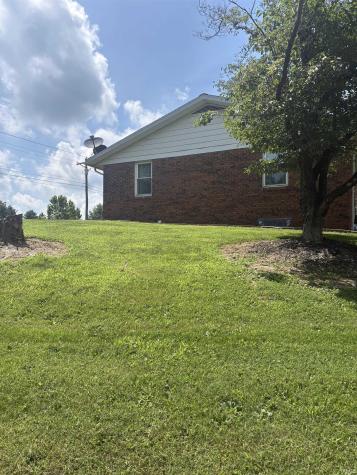 5381 S State Road 162 Road Huntingburg IN 47542