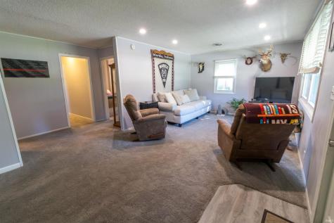 230 W Allen Street Markle IN 46770