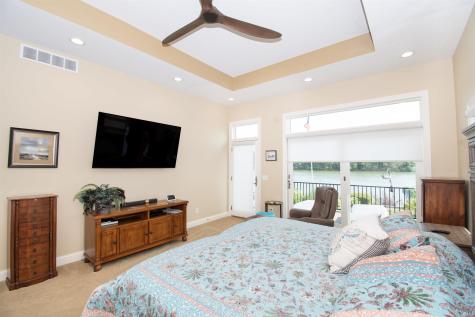 1550 North Shore Drive Rome City IN 46784