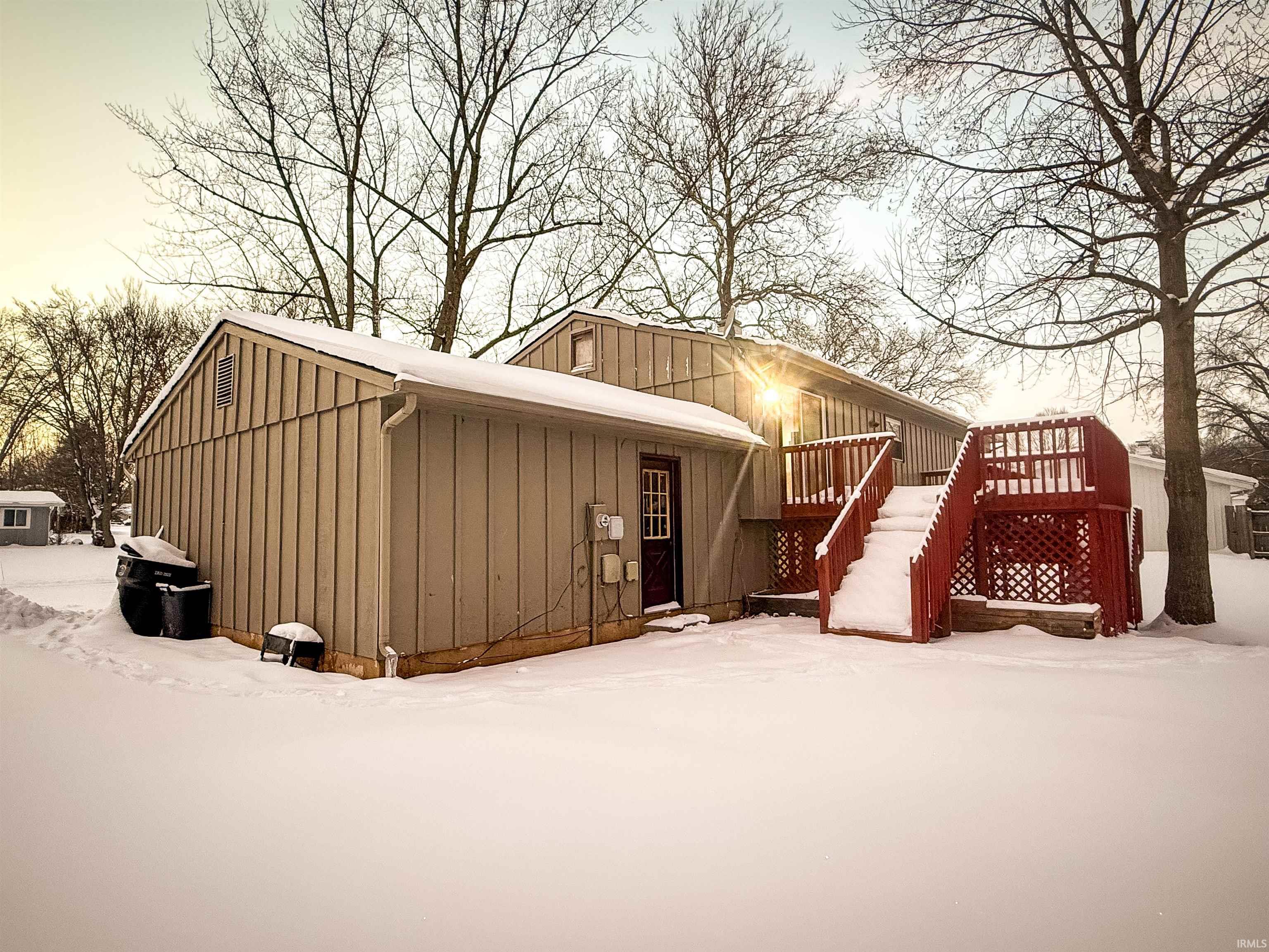 6124 Gotham Drive South Bend IN 46614