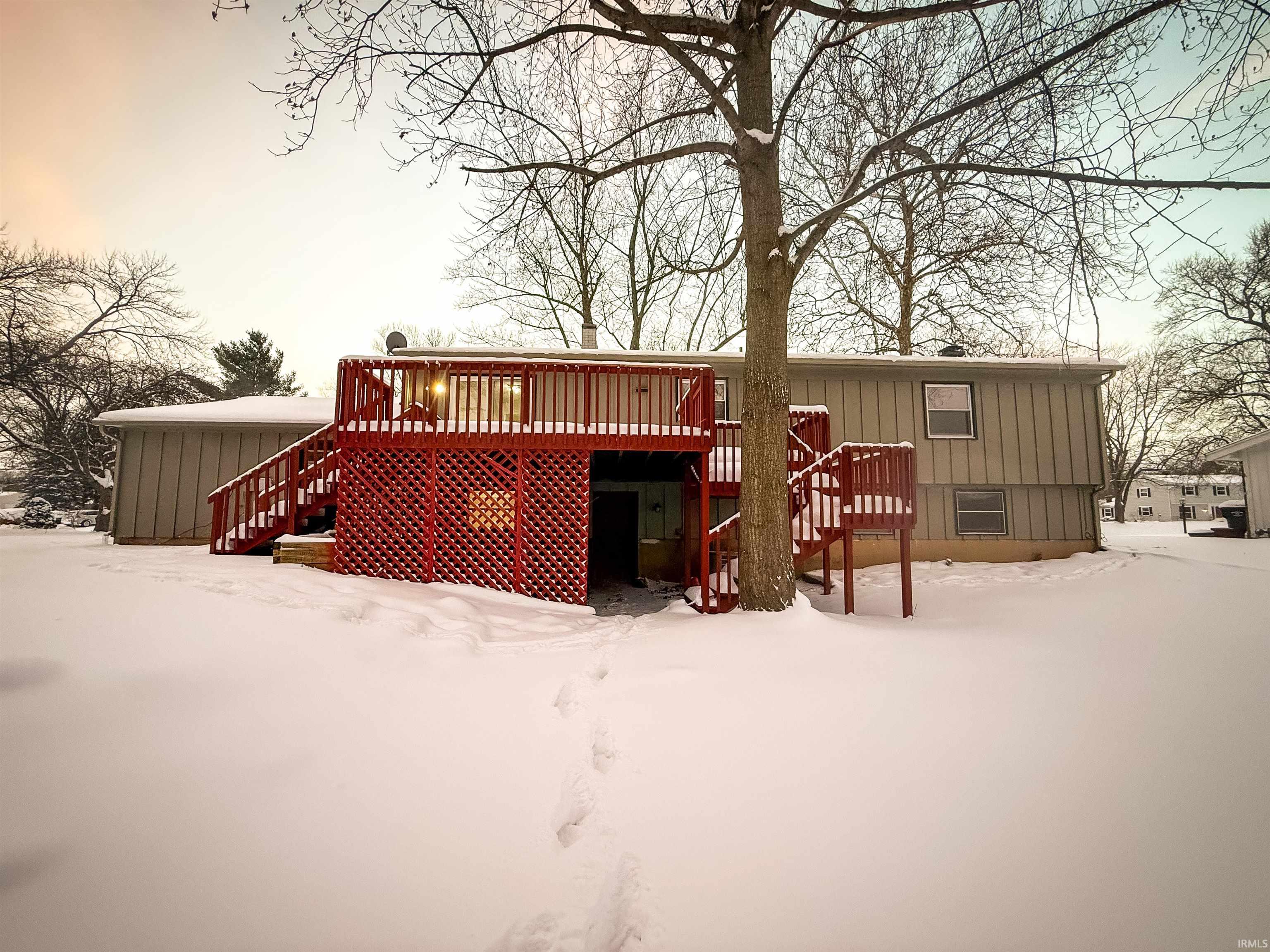 6124 Gotham Drive South Bend IN 46614