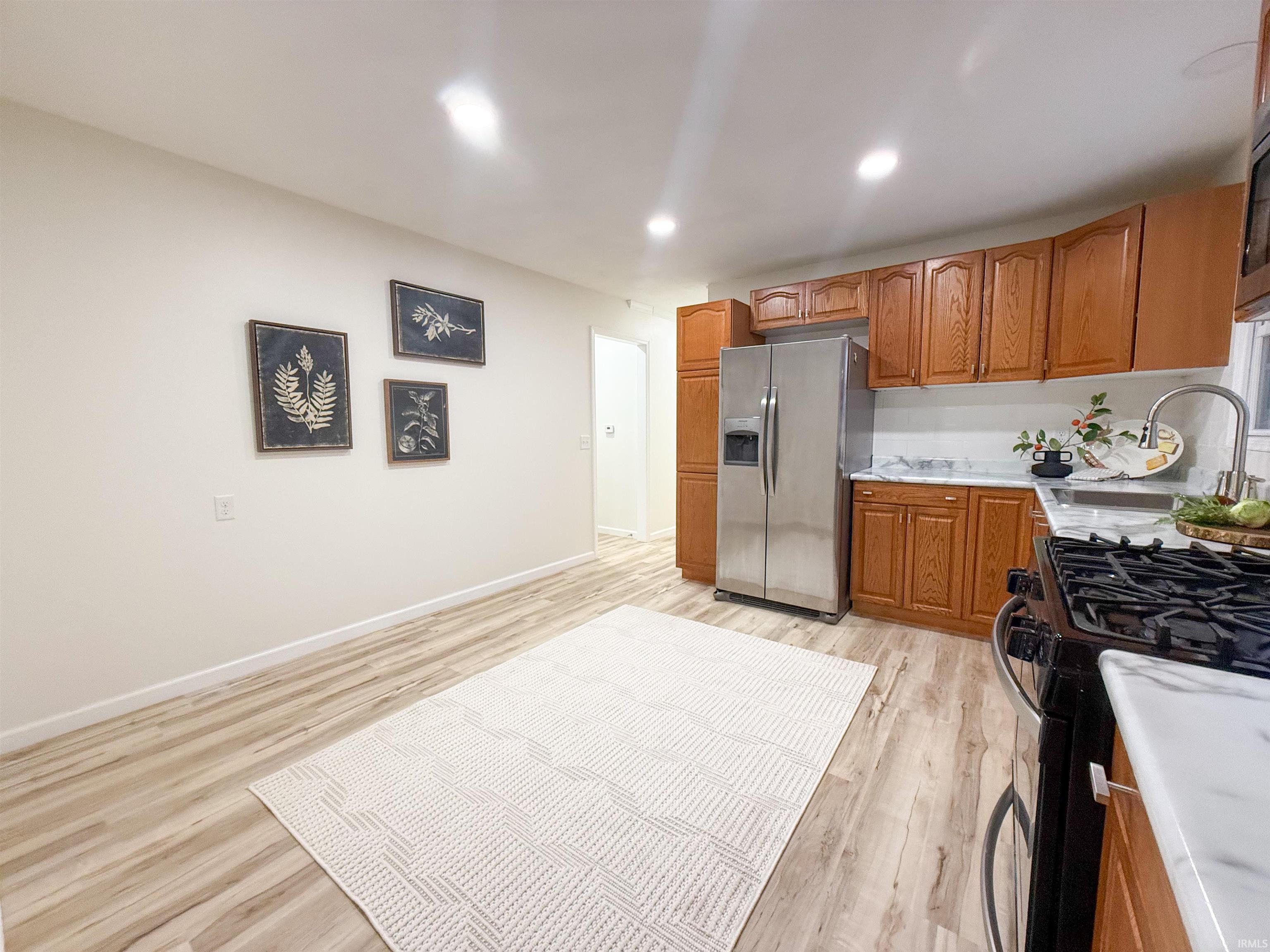 6124 Gotham Drive South Bend IN 46614