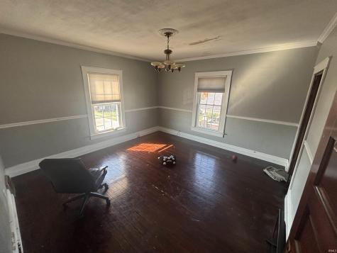 118 W 4th Street Bicknell IN 47512