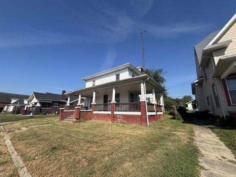 118 W 4th Street Bicknell IN 47512