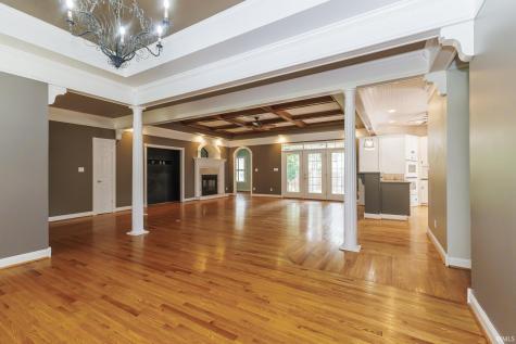2110 Dena Drive Anderson IN 46017