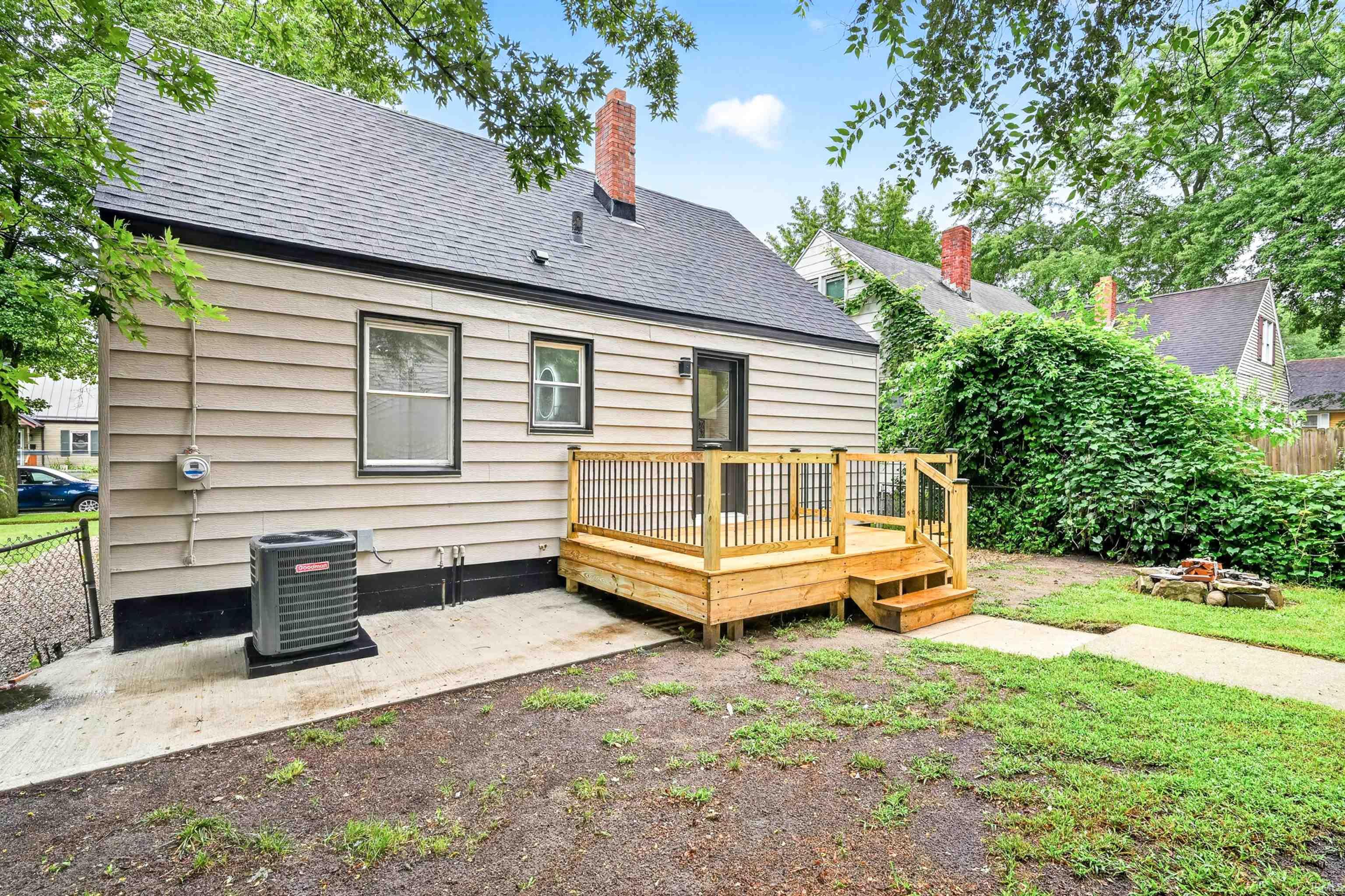 1609 N Brookfield Street South Bend IN 46628