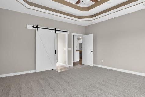 17749 Castlefeane Cove Leo IN 46765