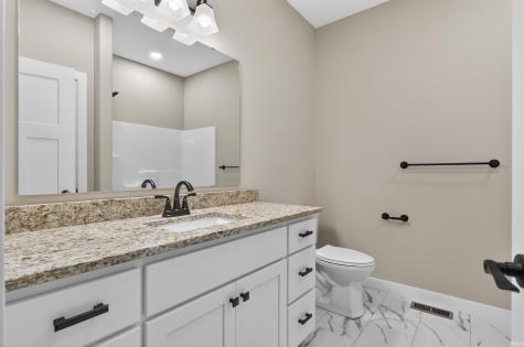 17749 Castlefeane Cove Leo IN 46765