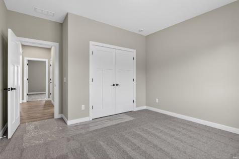 17749 Castlefeane Cove Leo IN 46765