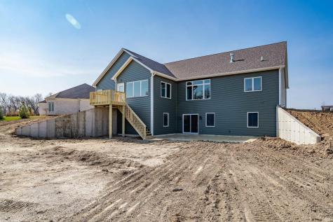 17749 Castlefeane Cove Leo IN 46765
