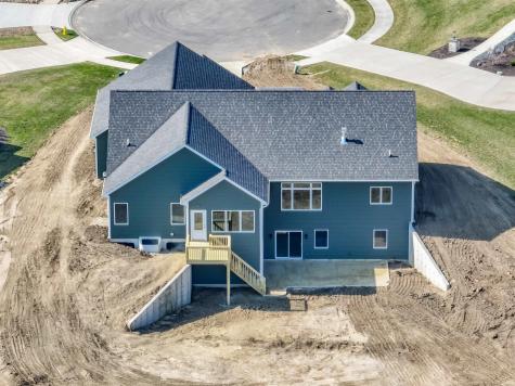 17749 Castlefeane Cove Leo IN 46765
