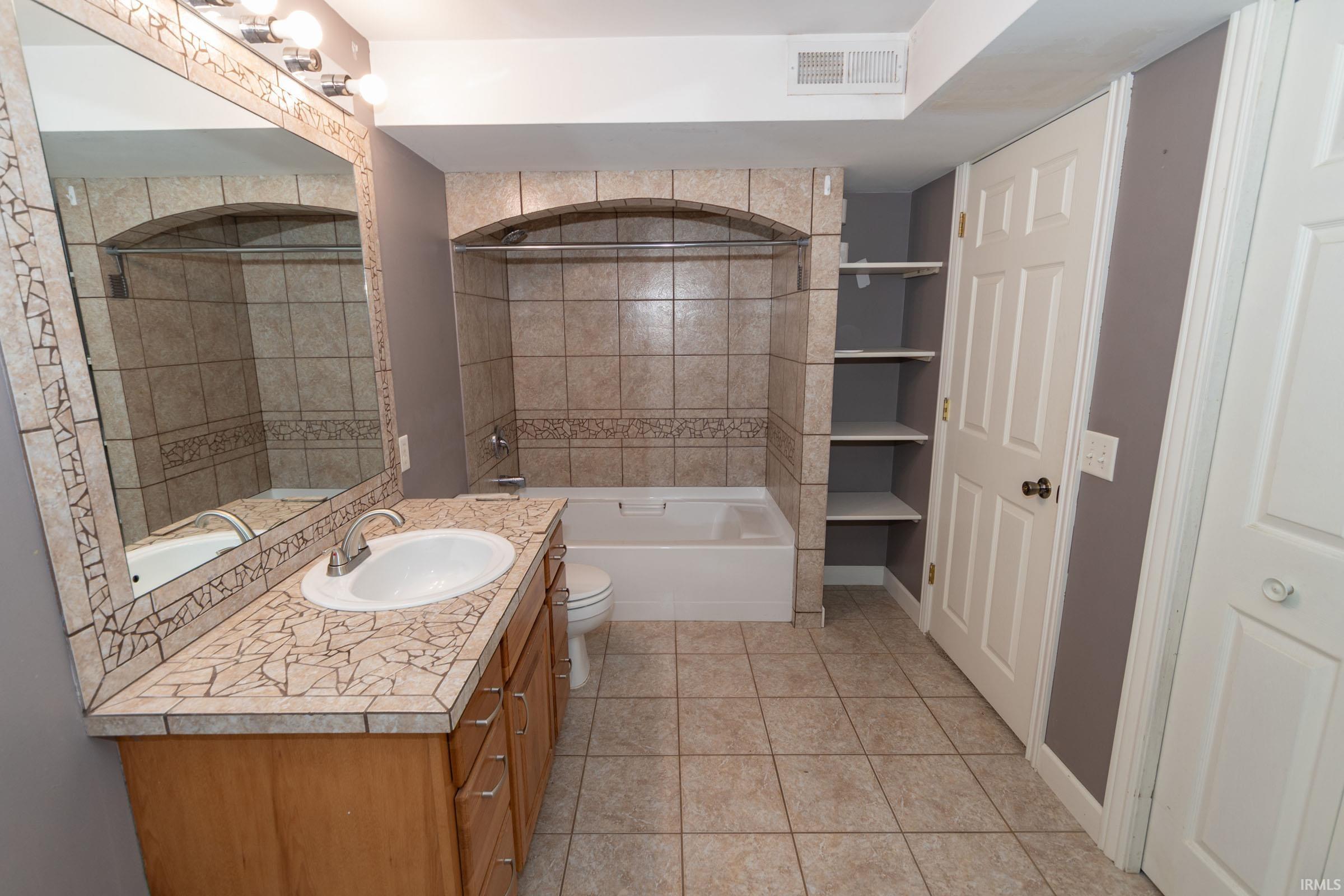 18962 Fillmore Drive Goshen IN 46528