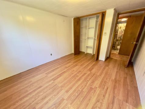 4784 E Shore Park Road Leesburg IN 46538