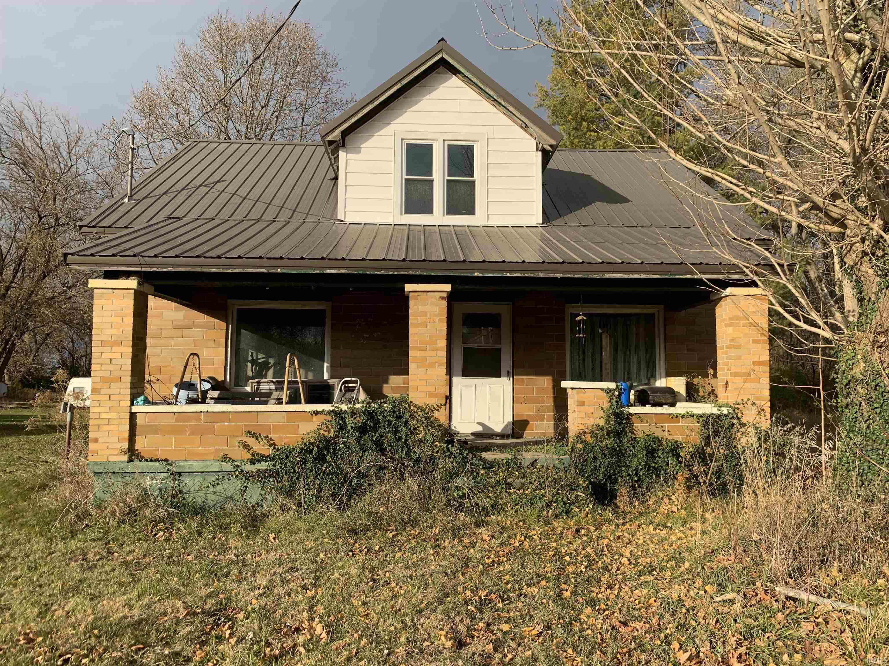 7276 S State Road 17 Road Kewanna IN 46939