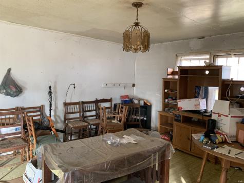 7276 S State Road 17 Road Kewanna IN 46939