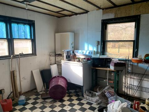7276 S State Road 17 Road Kewanna IN 46939