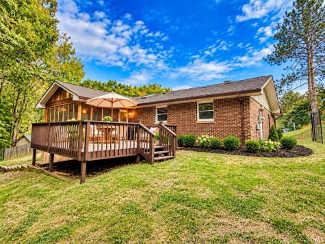 929 N Plymouth Court Bloomington IN 47408