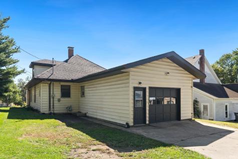 302 W Main Street Syracuse IN 46567