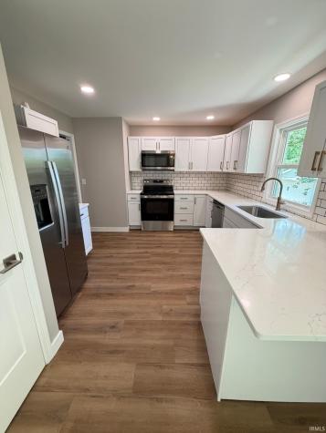 5318 Kratzville Road Evansville IN 47710
