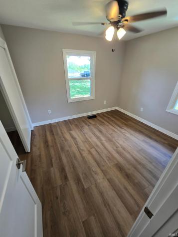 5318 Kratzville Road Evansville IN 47710