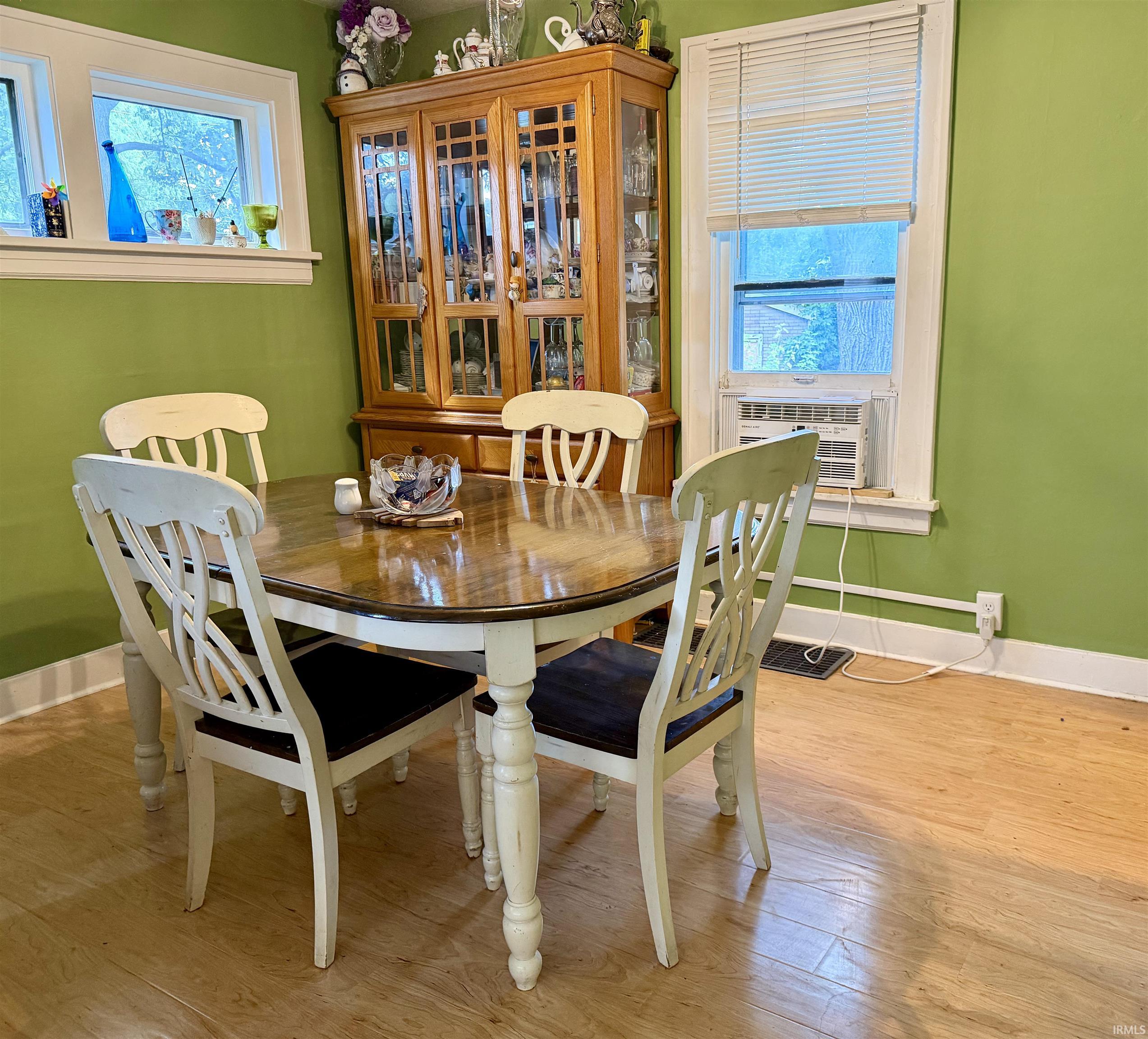 521 S 27th Street South Bend IN 46615