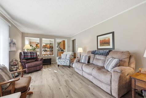 8504 Wilderness Road Muncie IN 47303