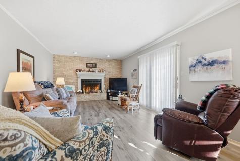 8504 Wilderness Road Muncie IN 47303